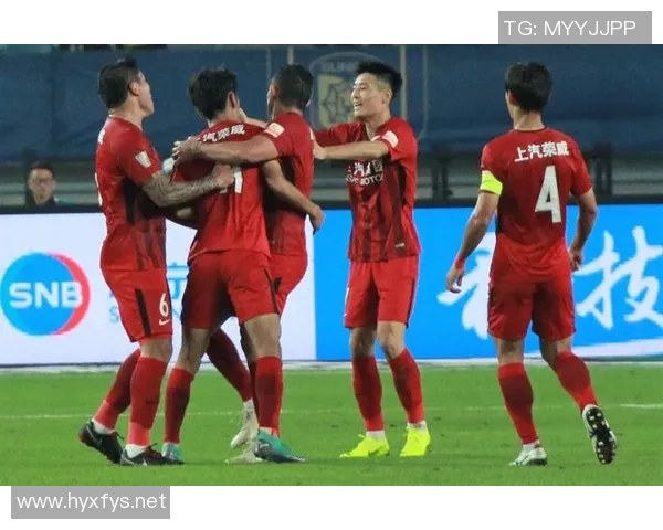 上港与苏宁激战正酣精彩直播全程回顾与分析