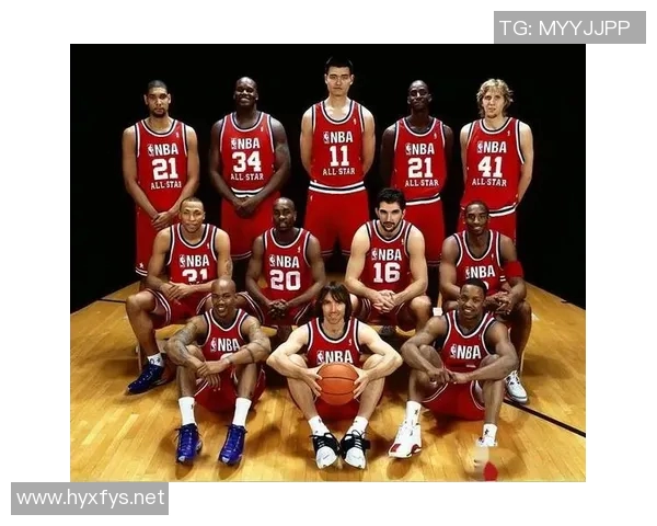 乔丹克拉克森的篮球之路与成就解析：从新秀到全明星的蜕变之旅