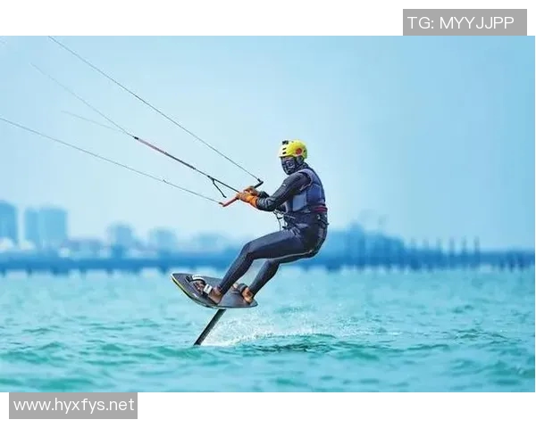 滑降运动的魅力与挑战:探索雪山滑雪的极限体验与技巧分享 滑降运动的魅力与挑战:探索雪山滑雪的极限体验与技巧分享